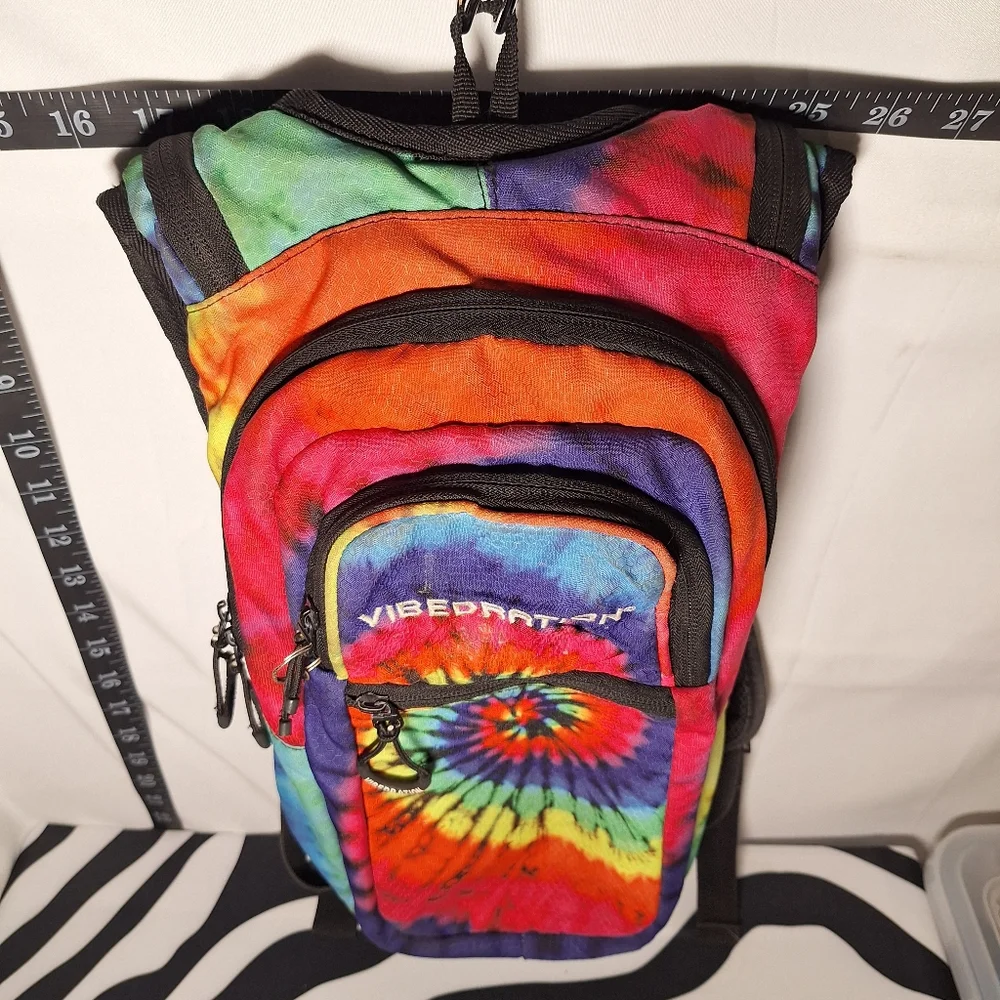 Vibedration Hydration Backpack w/o bladder - Rainbow Tie Dye